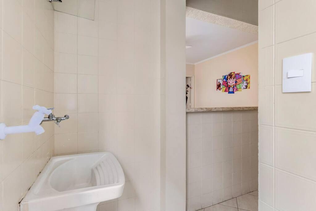 Apartamento Encantador No Guaruja, Praia Da Enseada - Apenas 600M Da Praia ! Exterior photo